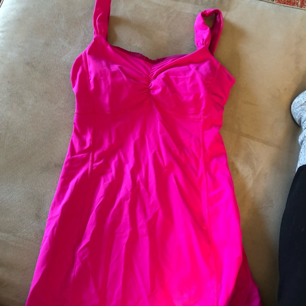 Pink lululemon top